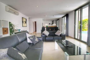 Villa Marluki, 4 bedrooms, pool and terraces